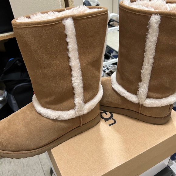 Uggs winter boots - Picture 4 of 5